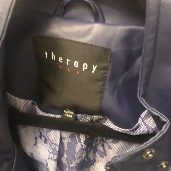 Jacket - Picture 2 of 4